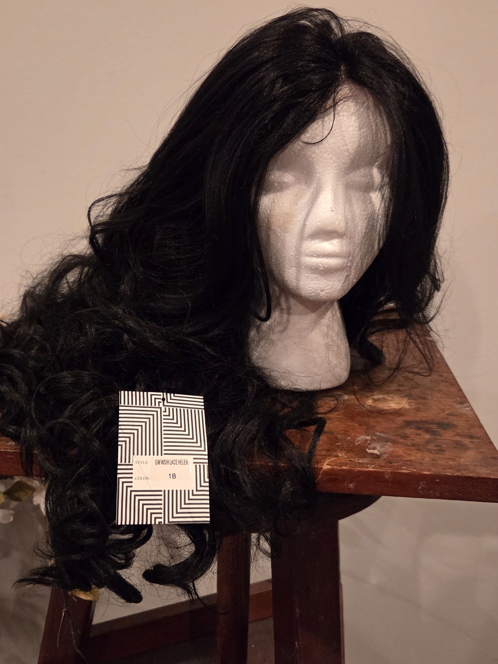 Black Women’s Long Curly Wig - Unbranded